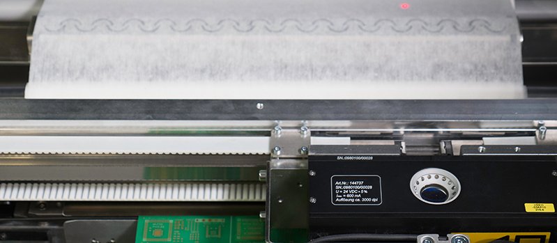 VERSAPRINT 2: Stencil bottom cleaner and surface camera